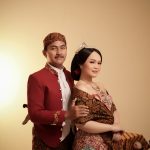 COUPLE JAVA GOLD MAROON (16)
